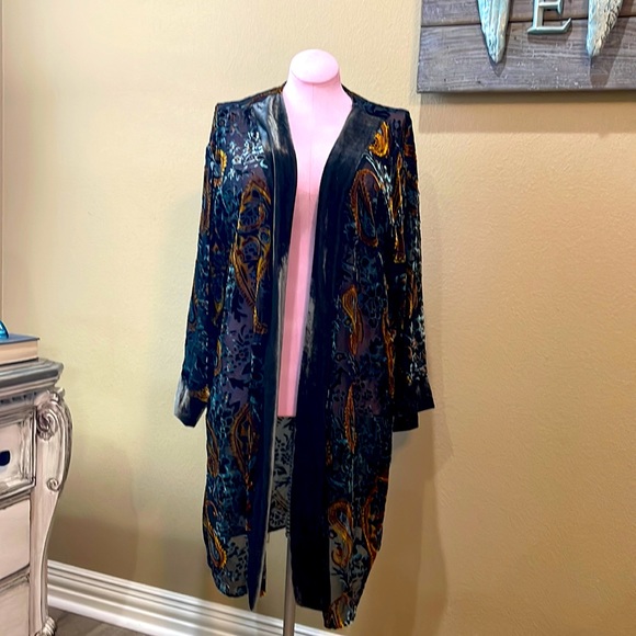 Jodifl plus size sheer cut velvet kimono/cardigan open front - Picture 1 of 5